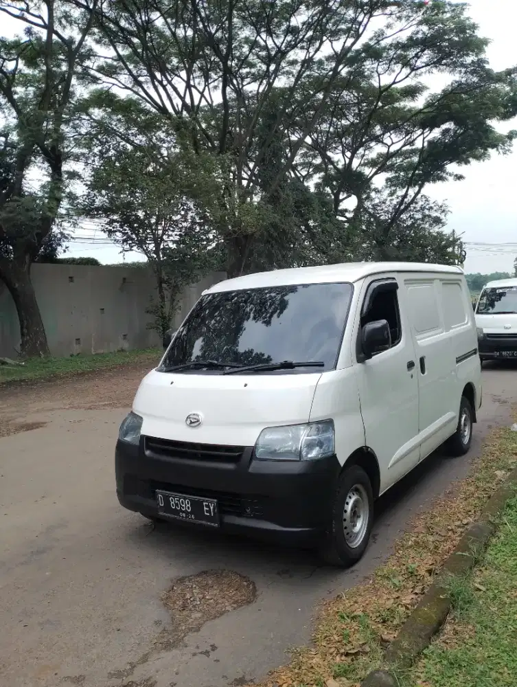 Daihatsu Gran Max Blind Van 1.3 AC 2016