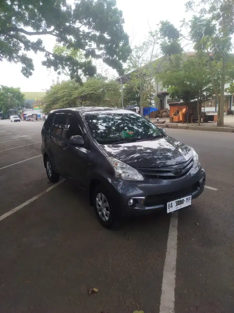 Avanza tahun 2015 (AT)