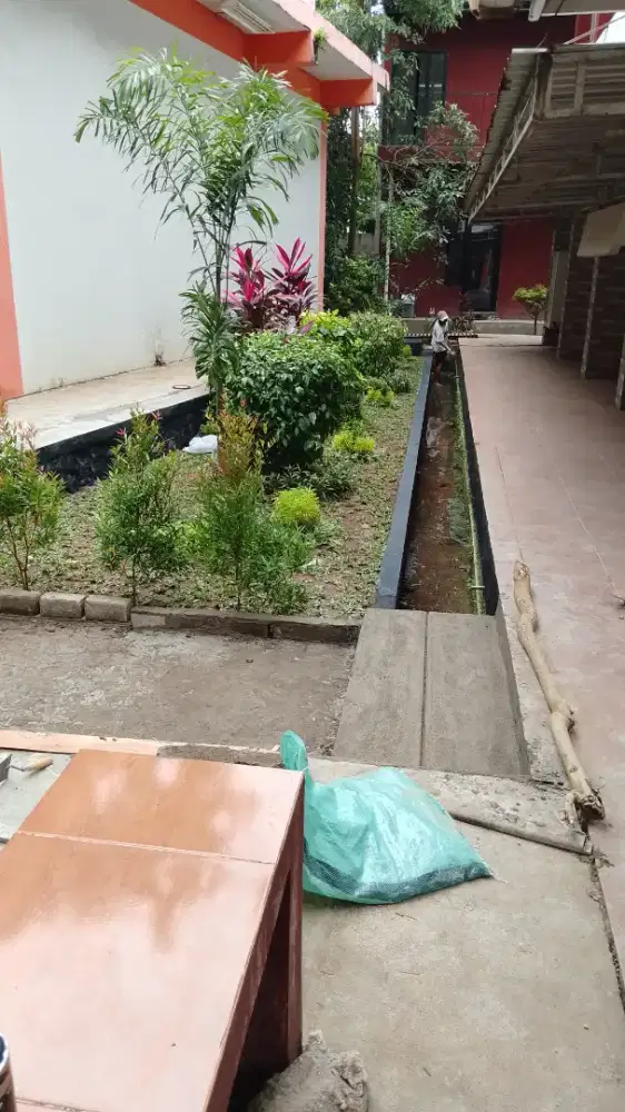 Desain Taman dan Kolam