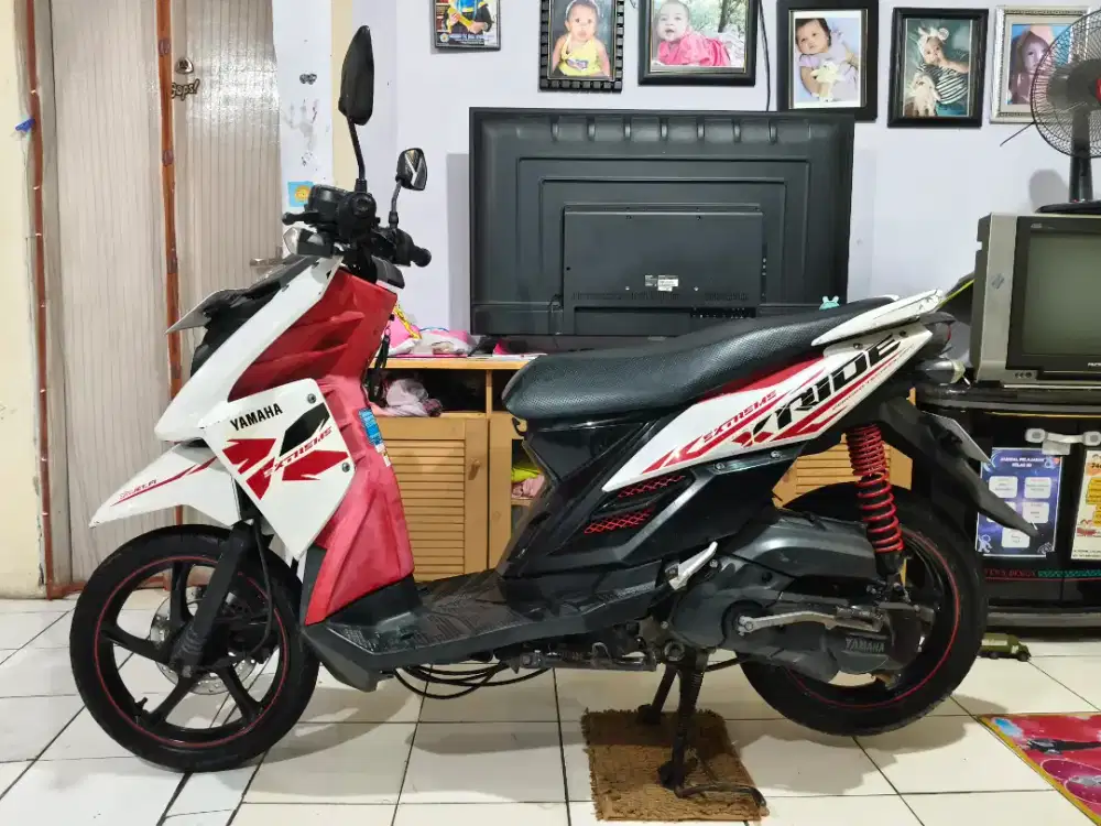 XRide 2014 Putih Orsinil