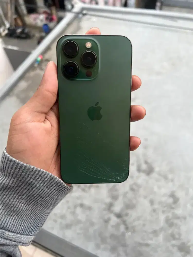 iPhone 13 pro 128GB iBox