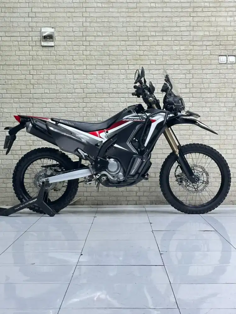RALLY DAKAR TERLARIS! HONDA CRF RALLY 250 2020 I WULAN MUSTIKA