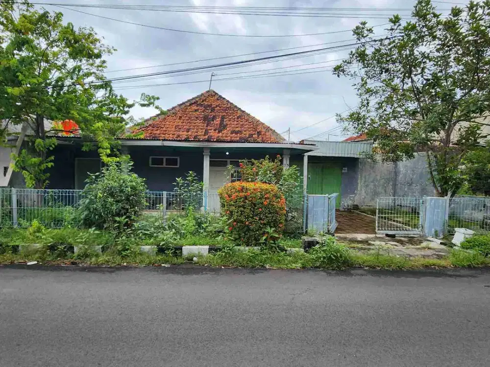 Murah, Hitung Tanah Puspogiwang Bonus Bangunan Lama