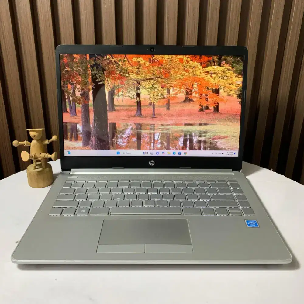 Laptop Hp 14s-cf1046TU