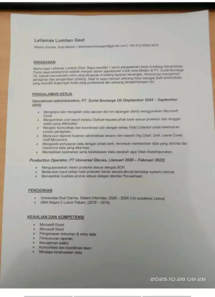 Mencari pekerjaan administrasi dan lowongan lainnya.