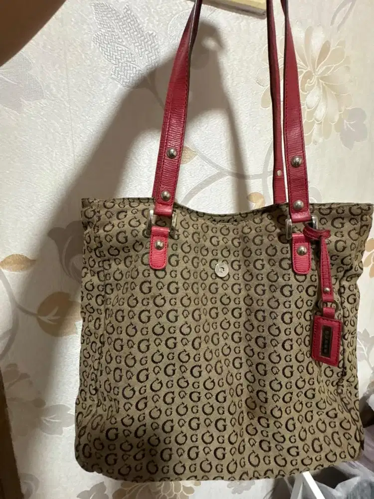 Tas guess vintage