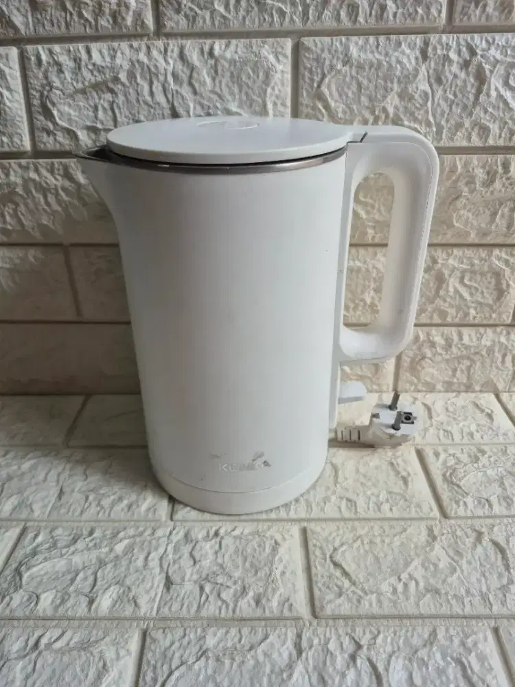 Thermos Listrik Electric Kettle Konka 1.5 liter Aluminium SUS 304