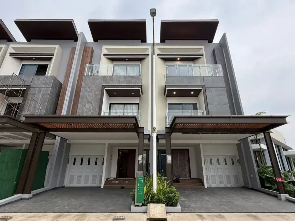 Brand New House Rumah 4 Lantai Pondok Indah Lokasi Jkarta Selatan Pinggir Jalan