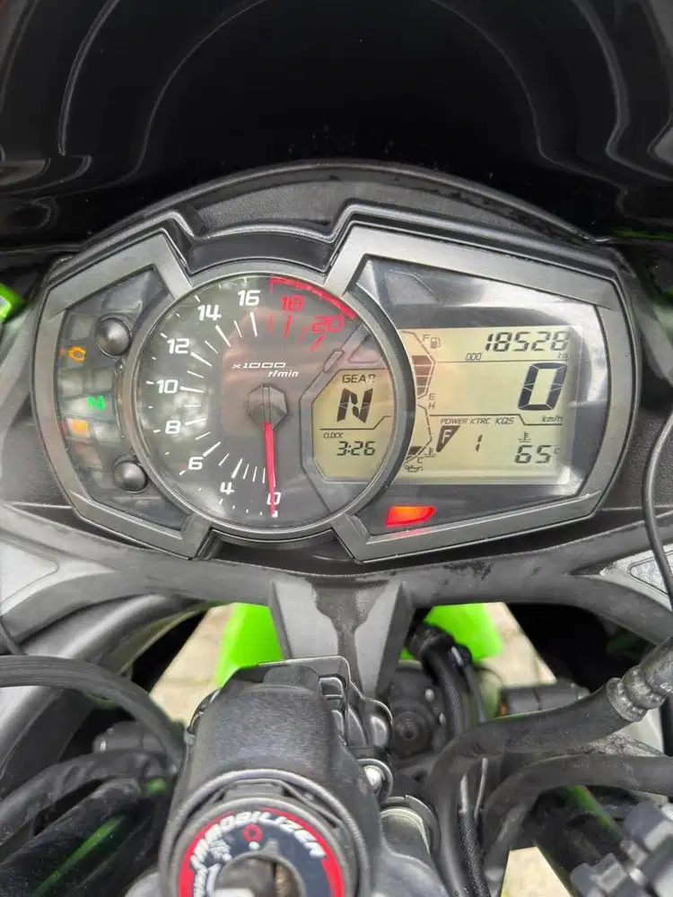 Kawasaki Ninja ZX-25R ABS SE (KRT Edition)