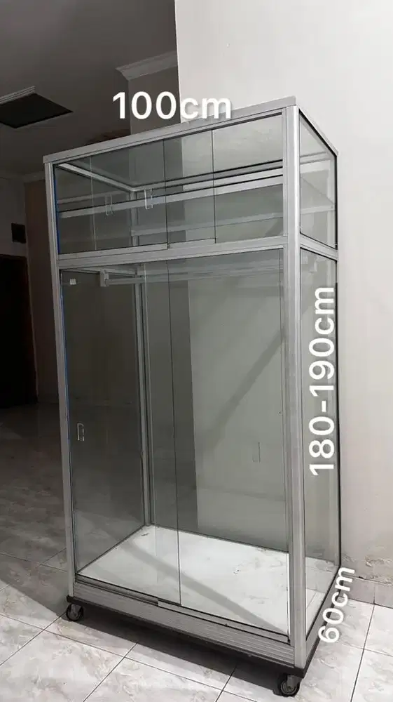 Etalase kaca rak alumunium etalase toko