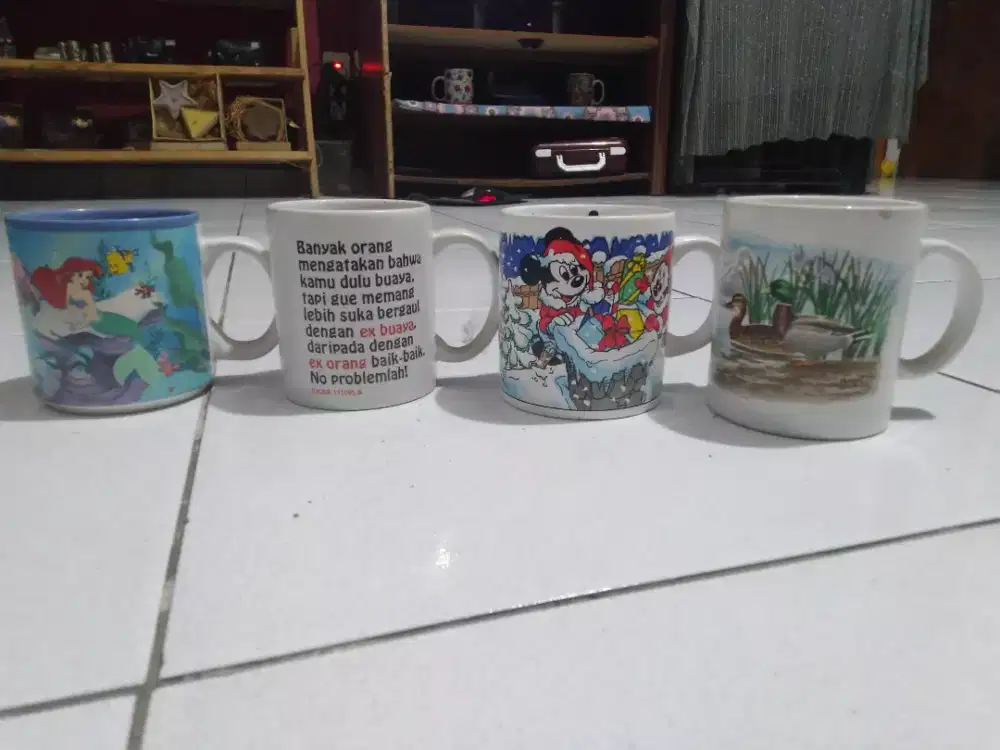 Mug karakter. Buat pajangan / dipakai minum