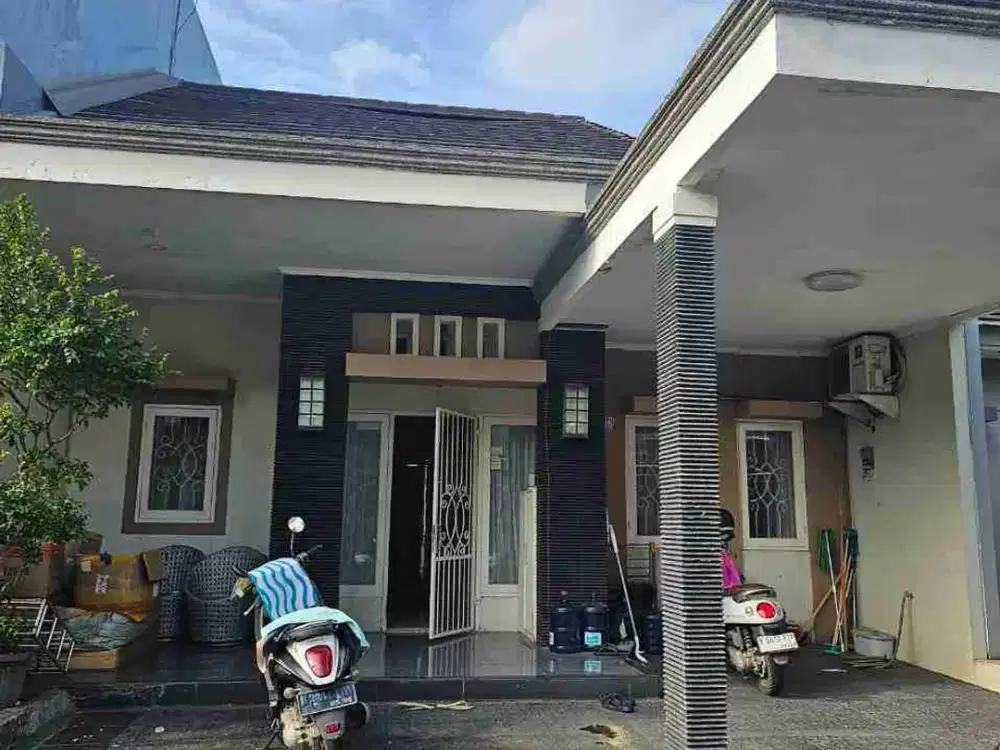 DIJUAL RUMAH 2 LANTAI SUMMER FESTIVAL GRAND WISATA BEKASI 4KT