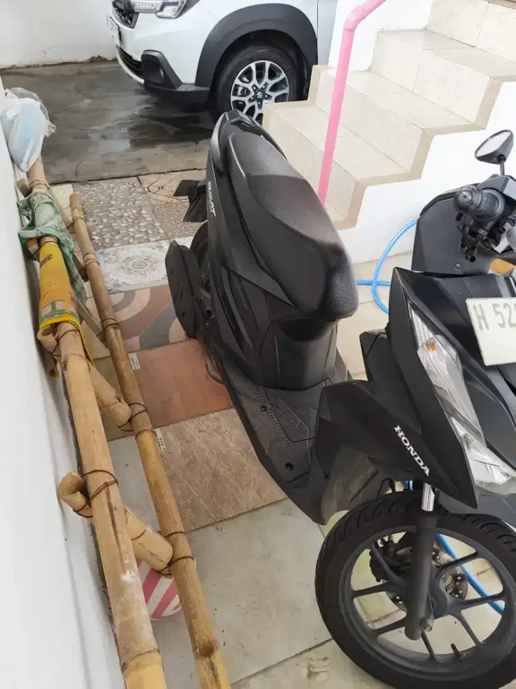 HONDA BEAT DELUXE HITAM 2022