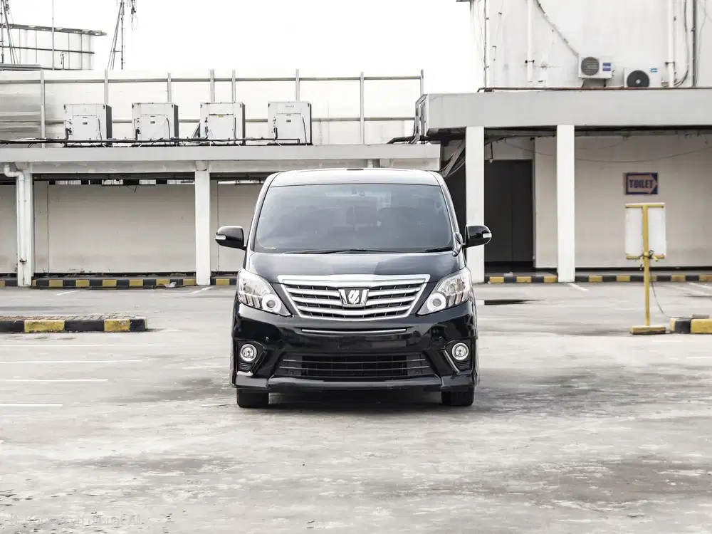 Toyota Alphard 2015 Bensin