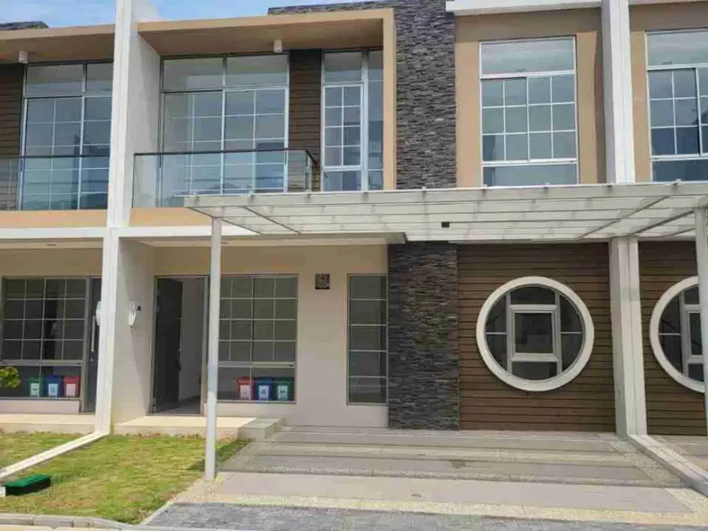 RUMAH 8×10 PIK2 TERMURAH, SEWA CEPAT !