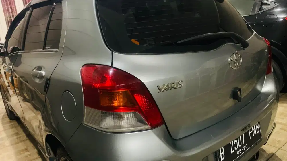 Toyota Yaris 2010 Bensin