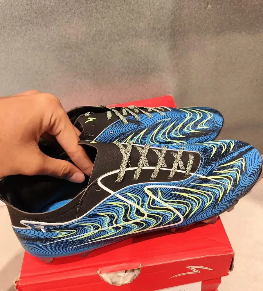 Jual Sepatu Bola Original Murah