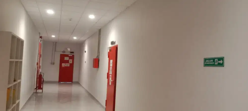 TUKANG CAT TEMBOK BANGUNAN