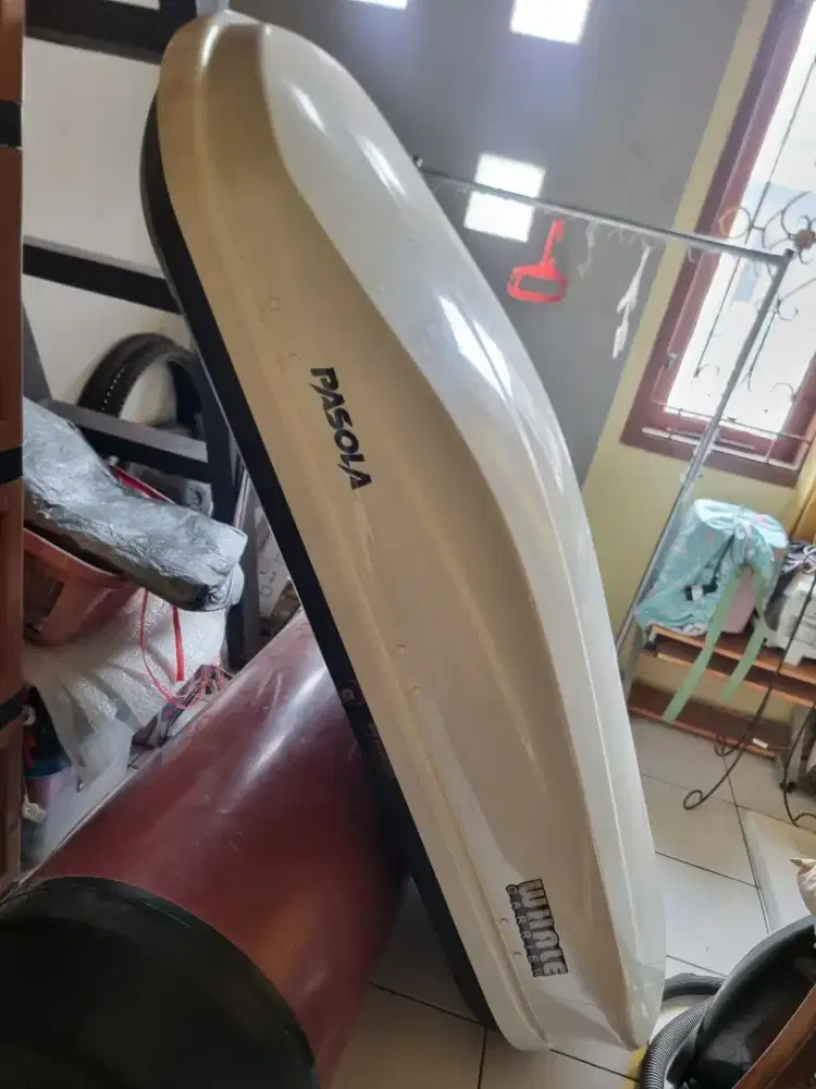 Roof Box Whale Pasola Putih + Crossbar
