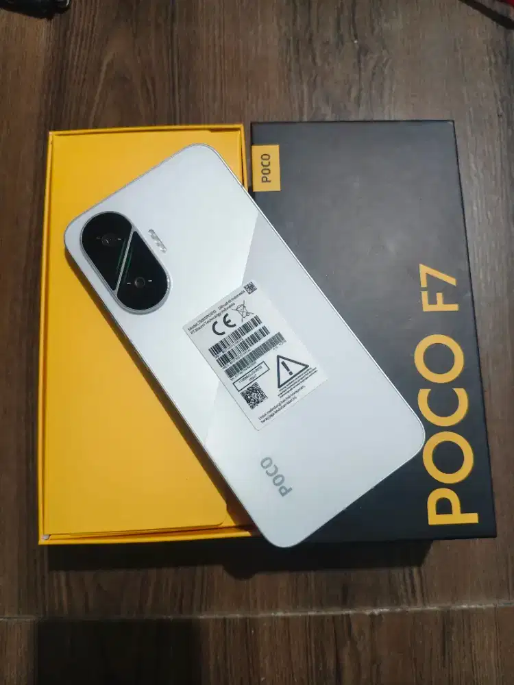 Poco f7 mulus fulset