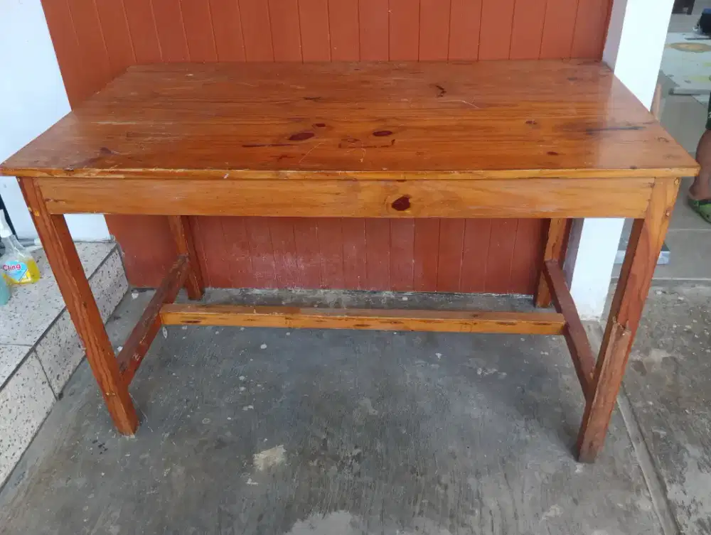 Meja kayu serba guna