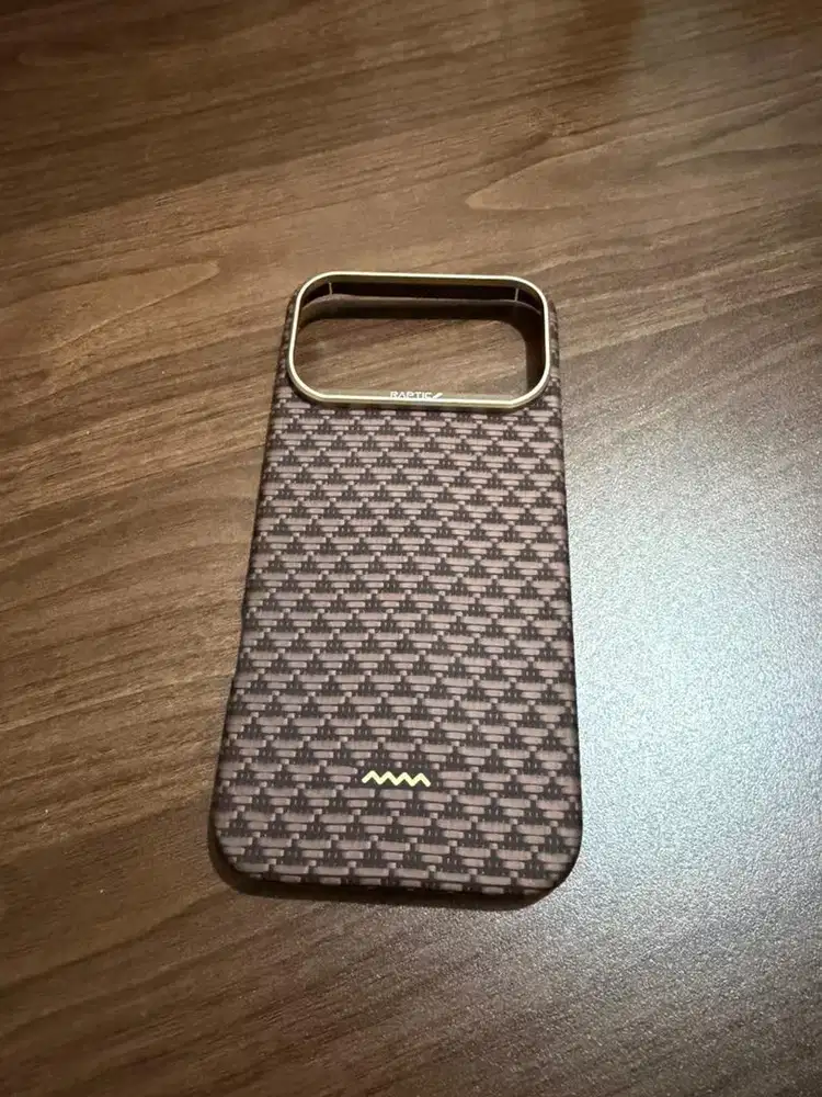 Casing RAPTIC IPHONE 17 PRO MAX