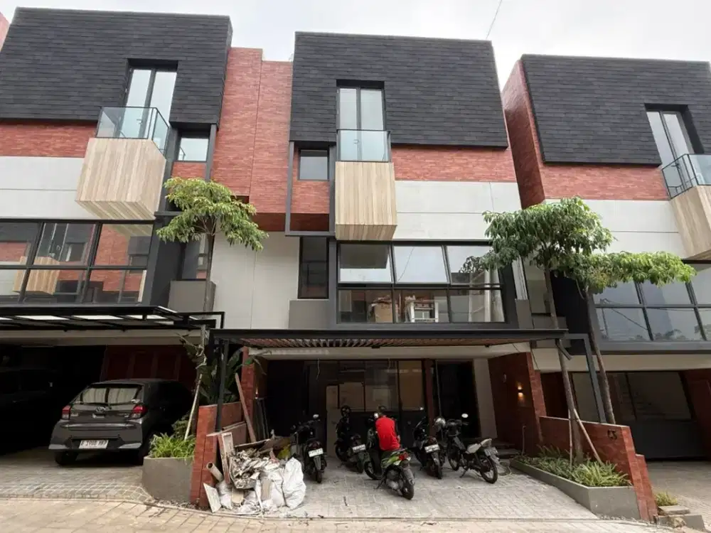 Rumah Townhouse Hunian Exclusive Antasari   di Jakarta Selatan Dekat Tol