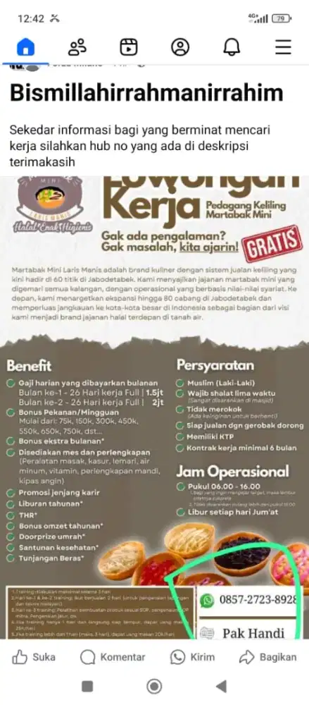 Martabak mini laris manis