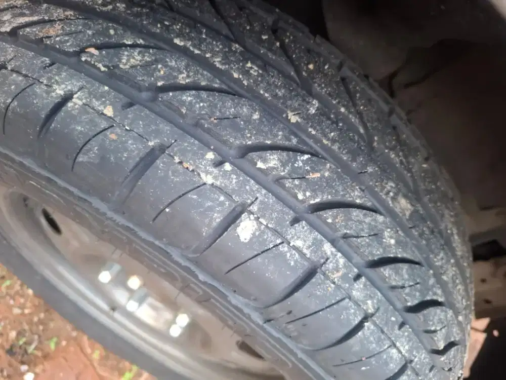 Dijual ban GT Radial Champiro 97%