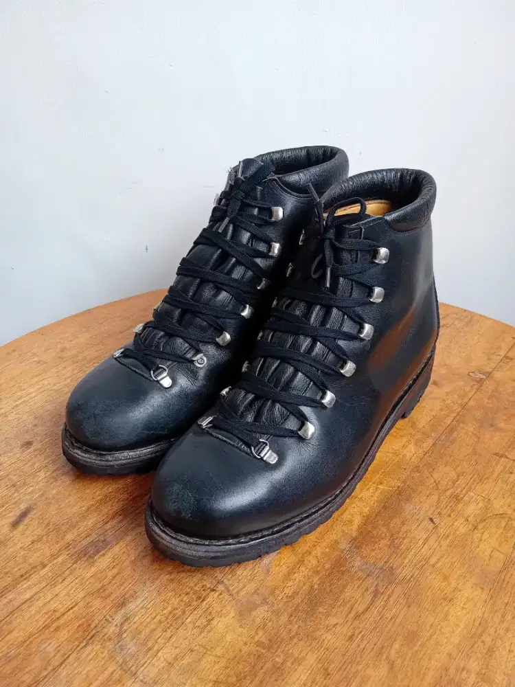 Vintage 1980's Haberstroh Hiking Boots Leather Black
