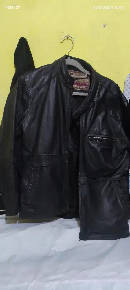 Jaket Kulit bahan kulit sapi