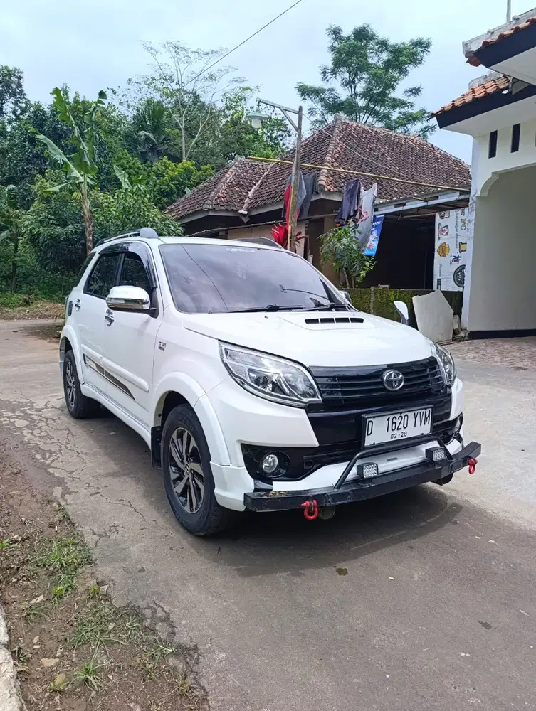 Toyota Rush 2016 Bensin