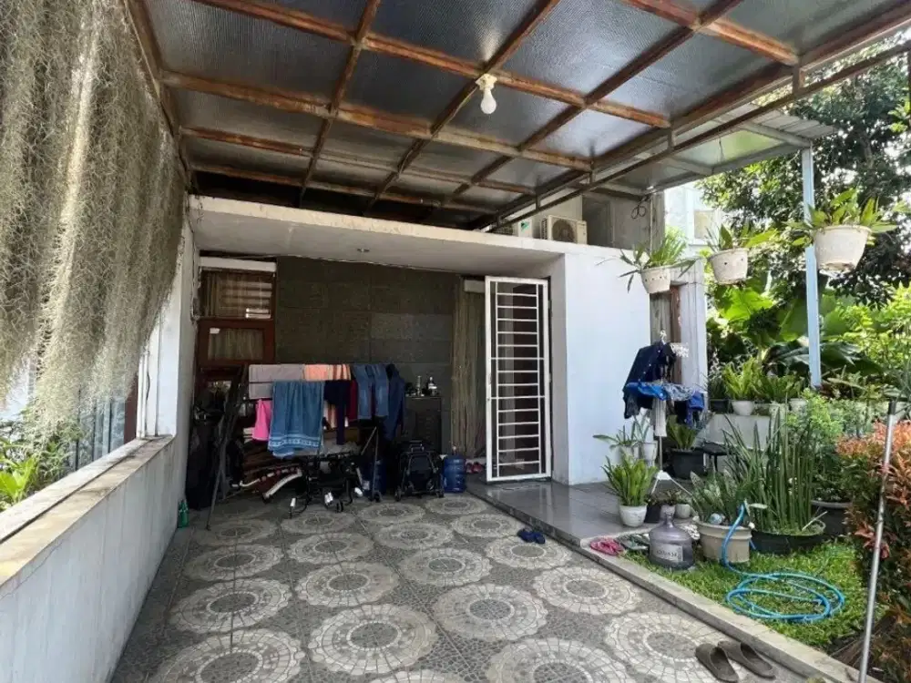 Rumah dijual dekat stt telkom cocokk untuk invest komplek akita