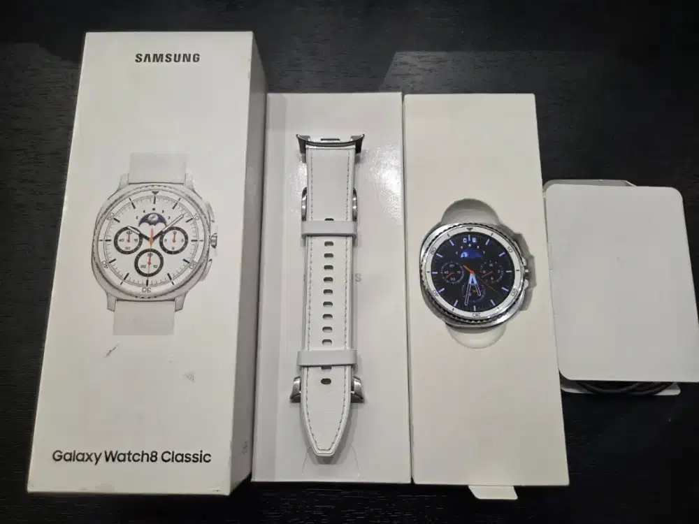 Samsung Galaxy watch 8 classic