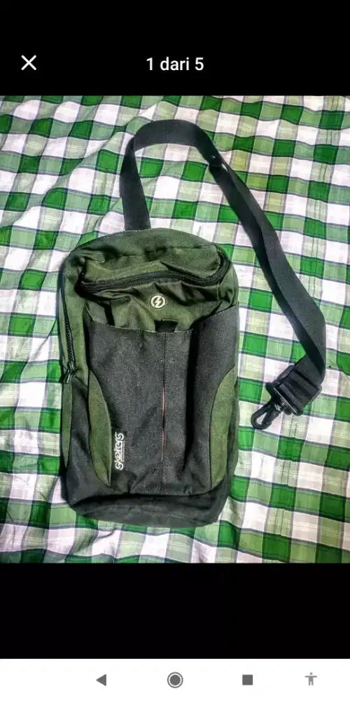 Tas selempang ukuran 38x22x10