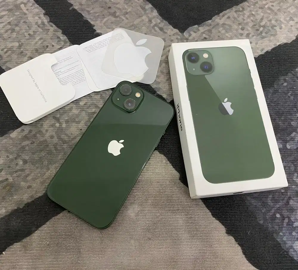 iPhone 13 128GB iBox