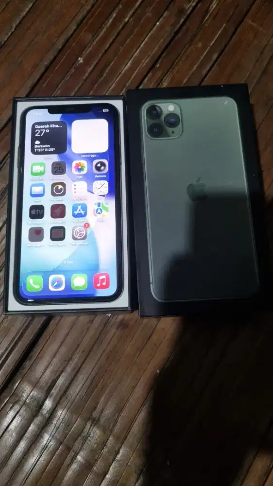 Apple iPhone 11 Promax 256gb ZA/A. NOMINUS Face id on , truetone on