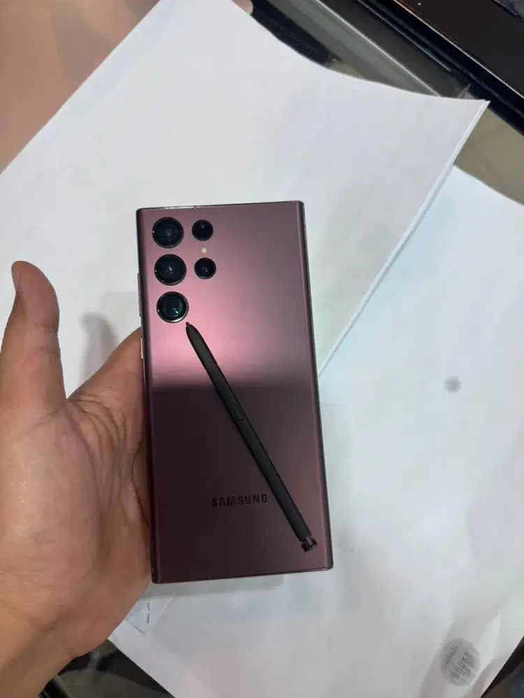 Samsung galaxy S22 Ultra 5g 12/256 minus lcd