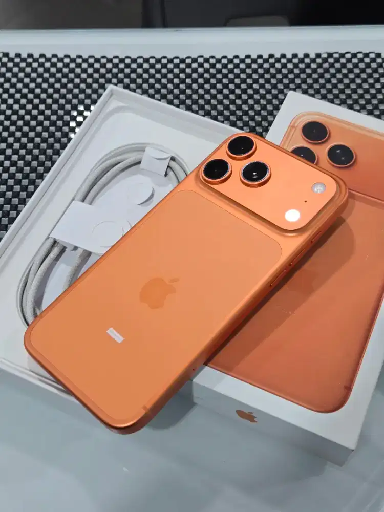 Iphone 17 promax 256 cosmic orange iBox murah