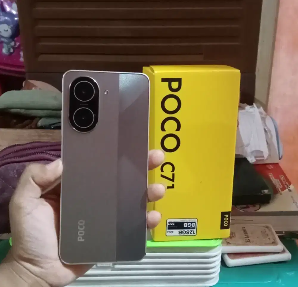 Poco c71 ram 4+4/128 Fullset mulus.