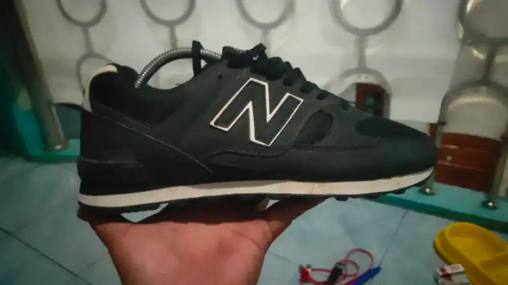 Sepatu new balance