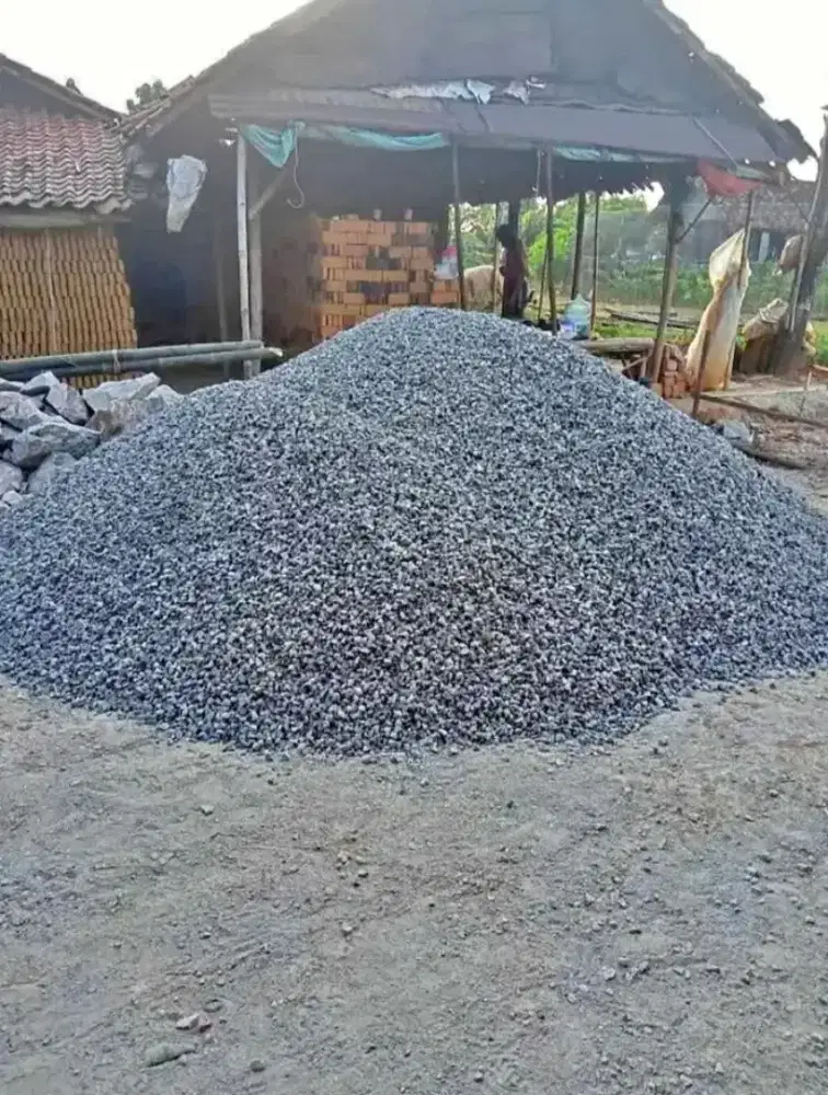 Batu split 1/2 .isi 6 kubik