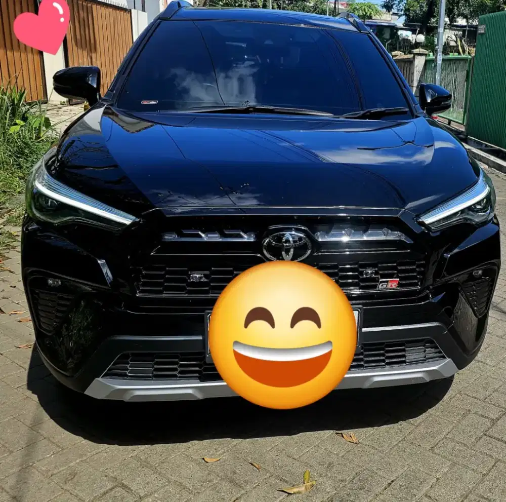 Corolla Cross GR Hybrid KM Low