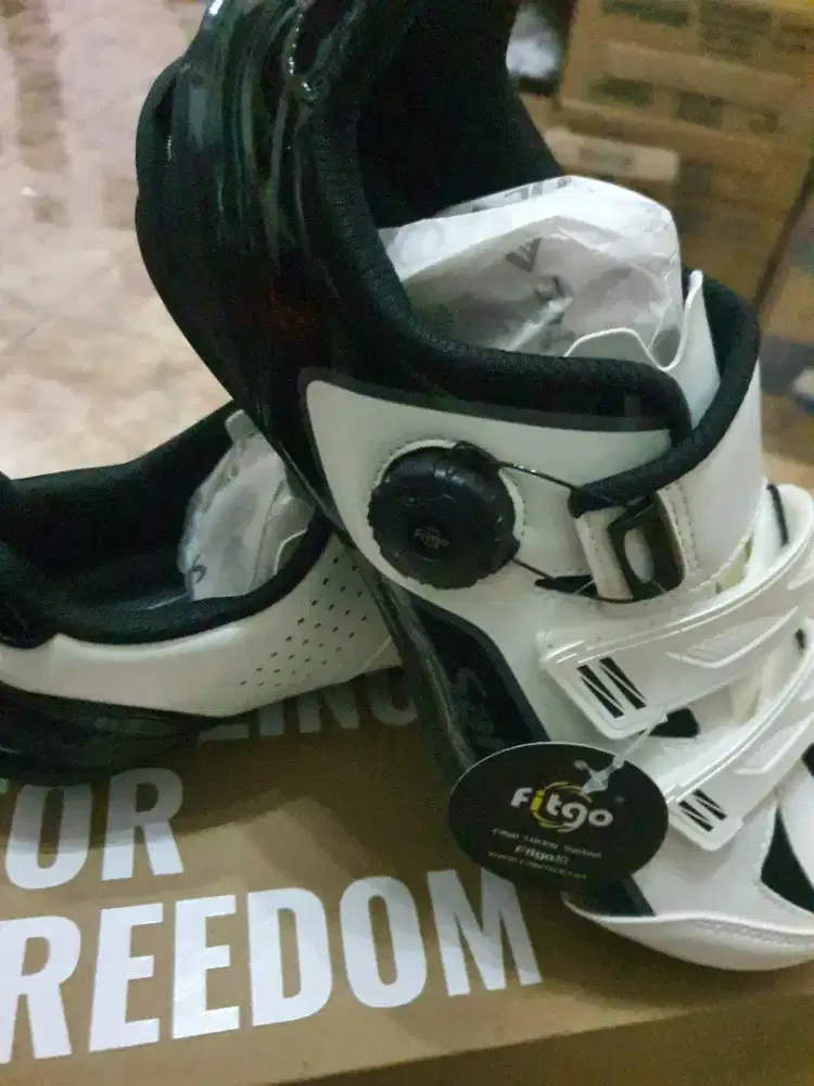 Sepatu Riad Bike Non Cleat Santic