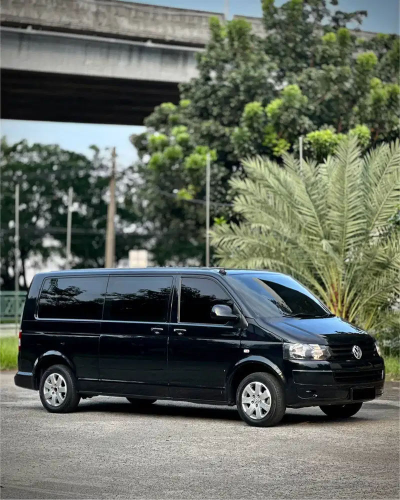 Volkswagen Caravelle Transporter Hitam 2012 Tdp Murer Ori Menarik Bu