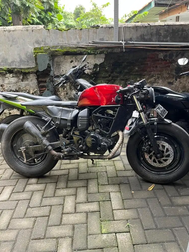 Bratcafe Yamaha Byson 2012