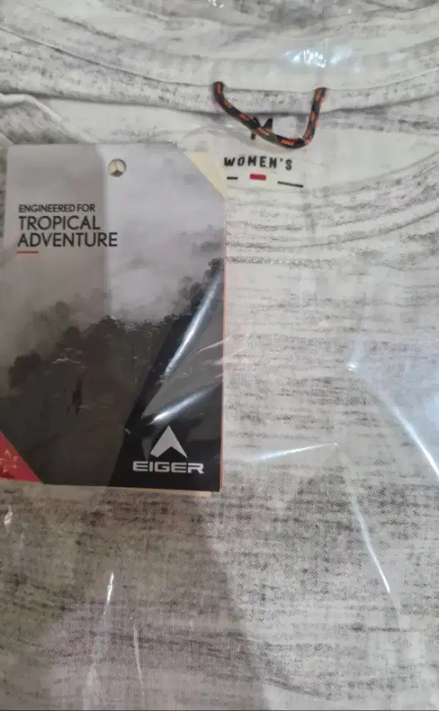 Kaos eiger cewek original 50pcs