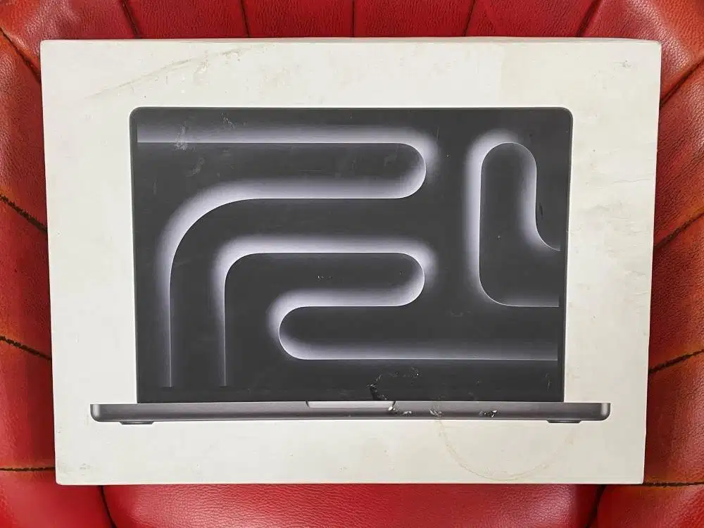 MacBook Pro 14 2024 M4 16gb 512gb Garansi iBox Aktif ID/A Black ORI