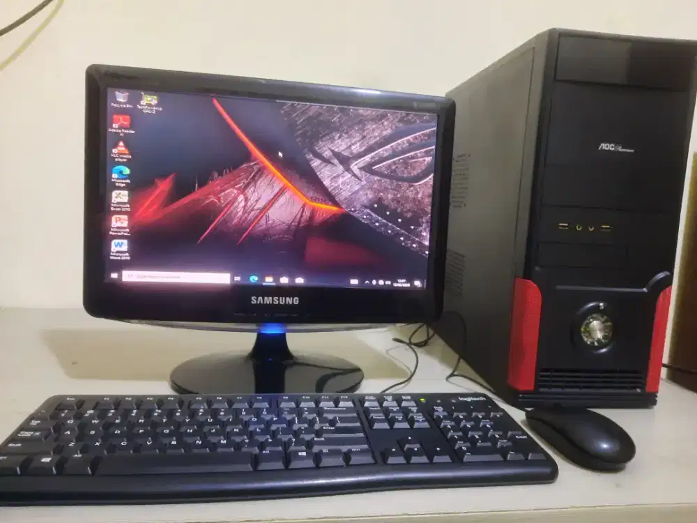 1Set Komputer Siap Pakai Spek Game-Asus AMD-A6-Ram4/Vga-2gb/Layar-16in