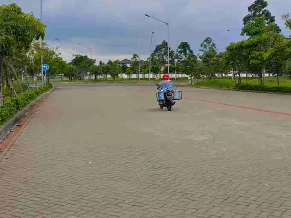 dijual rugi kavling komersial pik 2